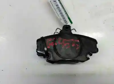 Second-hand car spare part brake pads for renault clio ii fase ii (b/cb0) authentique oem iam references 