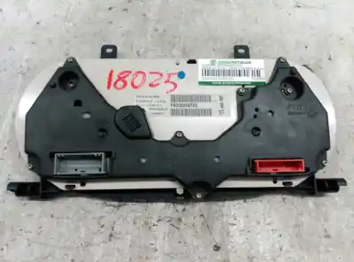Автозапчастина б/у панель інструментів для renault clio ii fase ii (b/cb0) authentique посилання на oem iam 8200059763  8200072506