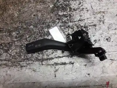 Peça sobressalente para automóvel em segunda mão comutador de piscas  por seat leon (1p1) comfort limited referências oem iam 1k0953613cn