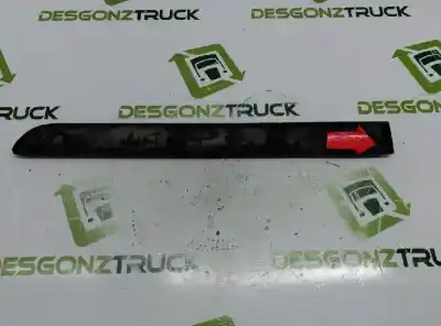 Peça sobressalente para automóvel em segunda mão moldagem por citroen c3 1.4 16v sensodrive x-tr referências oem iam 9637992677  