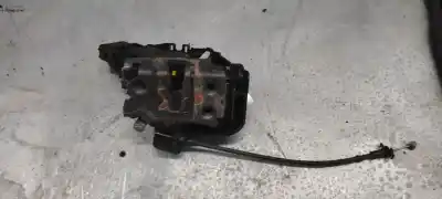 Peça sobressalente para automóvel em segunda mão fechadura da porta dianteira direita por ford focus lim. (cb4) 1.6 tdci cat referências oem iam 7m5ar21812aa
