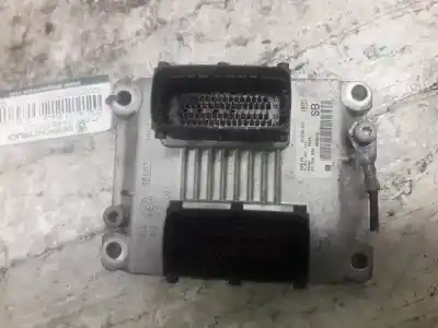 Pezzo di ricambio per auto di seconda mano CENTRALINA MOTORE per OPEL AGILA  Riferimenti OEM IAM 0261207964 55350550 484100 1039S01630