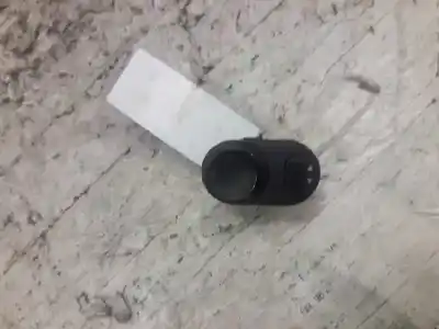 Second-hand car spare part rearview side mirror switch for opel agila básico oem iam references 09226861