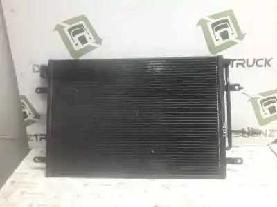 Peça sobressalente para automóvel em segunda mão condensador / radiador de ar condicionado por audi a4 berlina (8e) 2.0 tdi 16v (103kw) referências oem iam 