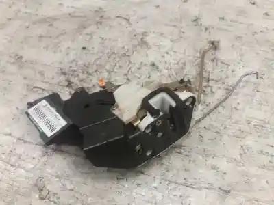 Second-hand car spare part front right door lock for opel agila básico oem iam references 