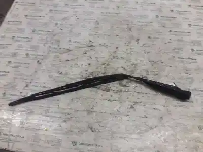 Second-hand car spare part rear windshield wiper arm for opel agila básico oem iam references 