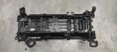 İkinci el araba yedek parçası röle/sigorta kutusu için mercedes-benz clase cla (w117) cla 200 cdi (117.308) oem iam referansları a2465400040  