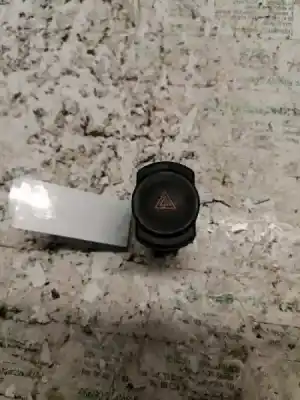 Second-hand car spare part hazard warning lights for dacia duster ambiance 4x2 oem iam references 