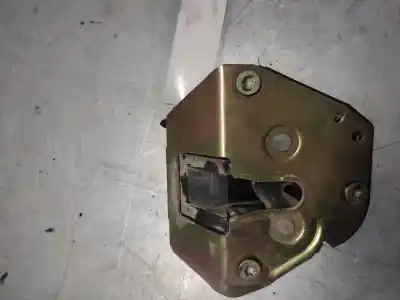 Second-hand car spare part right side sliding door lock for citroen berlingo 1.9 d multispace oem iam references 