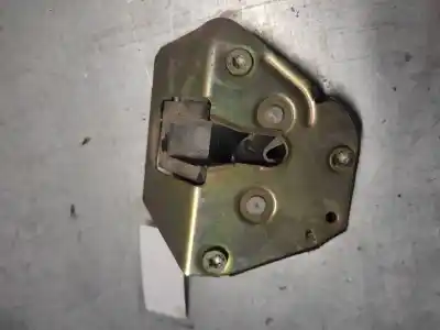 Second-hand car spare part left side sliding lock for citroen berlingo 1.9 d multispace oem iam references 
