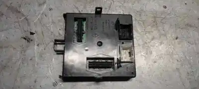 Gebrauchtes Autoersatzteil RELAIS SICHERUNGSKASTEN Multifunktionsrelais zum RENAULT LAGUNA II GRANDTOUR (KG0)  OEM-IAM-Referenzen 8200367242 8200447435 8200346814