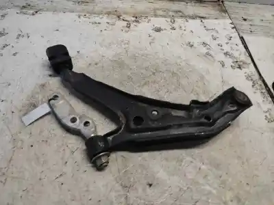 Автозапчасти б/у передний правый нижний рычаг подвески за nissan primera berl./familiar (p10/w10) básico ссылки oem iam   
