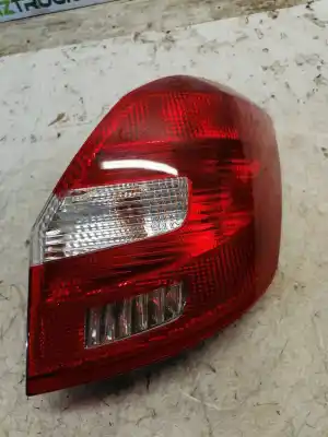 Peça sobressalente para automóvel em segunda mão farolim traseiro direito por skoda fabia (5j2 ) active referências oem iam 