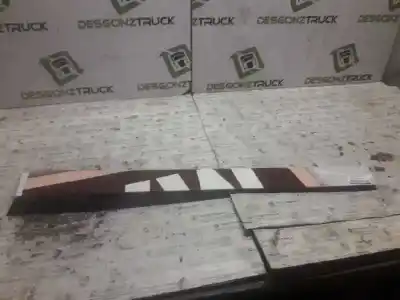 Pezzo di ricambio per auto di seconda mano modanatura posteriore per mercedes-benz vito (w639) basic, combi 109 cdi compacto (639.601) riferimenti oem iam a6396913108