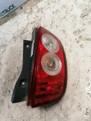 Pièce détachée automobile d'occasion feu arrière droit pour nissan micra (k12e) acenta références oem iam 