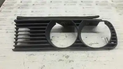 Recambio de automóvil de segunda mano de soporte faro derecho para bmw serie 3 berlina (e30) 324td referencias oem iam 18760910