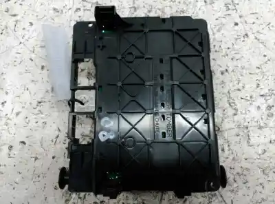 Second-hand car spare part fuse box unit for citroen c2 empresa oem iam references 965061638000  