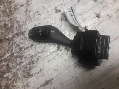 Peça sobressalente para automóvel em segunda mão comutador de piscas  por ford focus berlina (cap) ambiente (d) referências oem iam 4m5113335bd