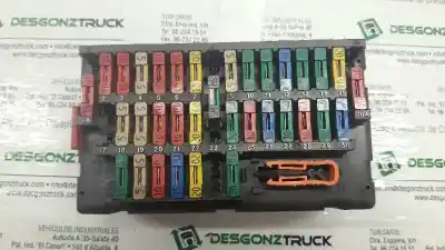 Pièce détachée automobile d'occasion boîtes à fusibles pour peugeot 406 berlina (s1/s2) svdt références oem iam 94592881  