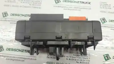 Pièce détachée automobile d'occasion boîtes à fusibles pour peugeot 406 berlina (s1/s2) svdt références oem iam 94592881  