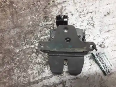 Pezzo di ricambio per auto di seconda mano BAULE / SERRATURA DEL CANCELLO per FORD FOCUS TURNIER (CB4)  Riferimenti OEM IAM 8M51R442A66EA  4 PINS