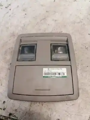 Second-hand car spare part interior light for chrysler 300 c 3.0 crd oem iam references 56050242ah