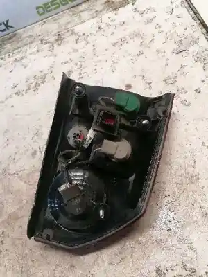 Second-hand car spare part right tailgate light for chrysler 300 c 3.0 crd oem iam references  6 pins 