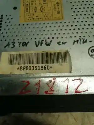 Second-hand car spare part audio system / radio cd for audi a3 (8p) 2.0 tdi oem iam references 8p0035186c  