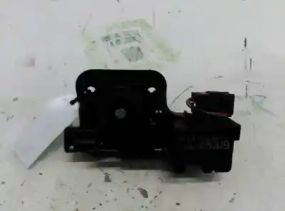 Pezzo di ricambio per auto di seconda mano motore chiusura cancello centralizzato per opel corsa c blue line riferimenti oem iam 09183495  