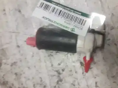 Second-hand car spare part washer pump for toyota corolla (e12) 1.6 16v oem iam references 