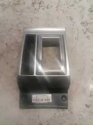 Second-hand car spare part gear lever trim for chrysler 300 c 3.0 crd oem iam references 48876a