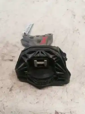 Second-hand car spare part engine support for peugeot 208 style oem iam references 9676771080  