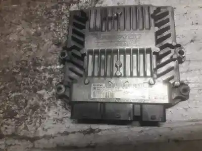 Peça sobressalente para automóvel em segunda mão centralina de motor uce por ford focus berlina (cap) ambiente (d) referências oem iam 6m5112a650ya