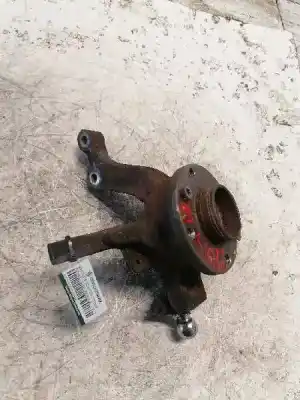 Second-hand car spare part front right knuckle for renault clio iii authentique oem iam references   