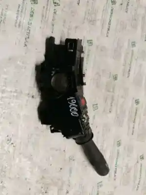 Second-hand car spare part indicator switch for toyota auris live oem iam references 17f852  13 pins