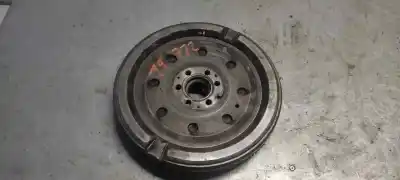 Second-hand car spare part engine flywheel for audi a3 (8l) 1.9 tdi ambiente oem iam references   