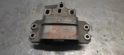 Автозапчастина б/у опора двигуна ліва для audi a3 (8p) 2.0 tdi посилання на oem iam 1k0199555
