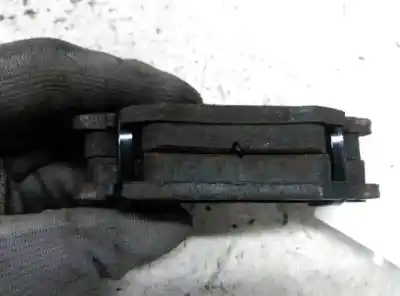 Second-hand car spare part brake pads for renault clio ii fase ii (b/cb0) authentique oem iam references   