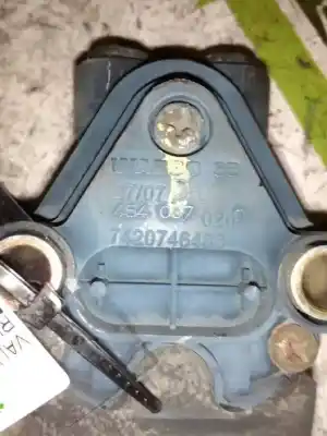 Автозапчасти б/у дополнительный воздушный клапан за renault premium route ->2006 fas 4x2 larga distancia ссылки oem iam 464007020  7420746483 Автозапчасти б/у дополнительный воздушный клапан за renault premium route ->2006 fas 4x2 larga distancia ссылки oem iam 464007020  7420746483