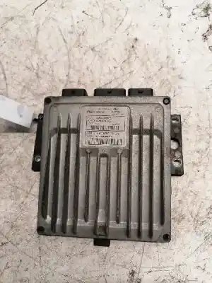 Pezzo di ricambio per auto di seconda mano centralina motore per renault clio iii authentique riferimenti oem iam 8200399038