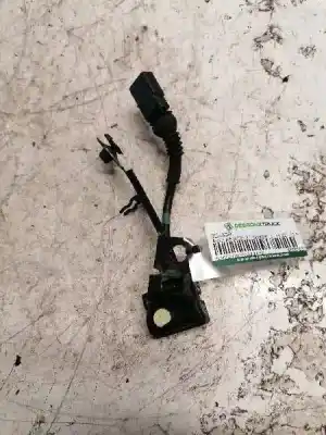 Автозапчастина б/у датчик для audi a8 (4e2) 3.7 quattro посилання на oem iam 4e0616575j 3 pins 4e0907651g