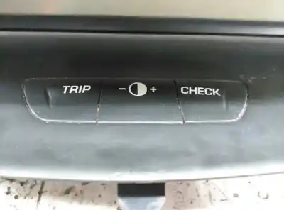 Peça sobressalente para automóvel em segunda mão quadrante por citroen c4 berlina collection referências oem iam 96572391zd  