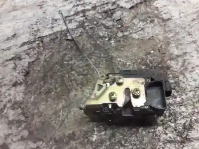 Peça sobressalente para automóvel em segunda mão fechadura da porta dianteira esquerda por daewoo kalos 1.4 se referências oem iam 