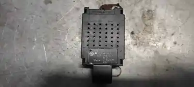 Second-hand car spare part antenna amplifier for volkswagen golf v berlina (1k1) conceptline (e) oem iam references 5m0035570b