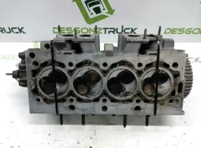 Pièce détachée automobile d'occasion culasse du moteur pour peugeot 205 berlina 1.1 mito références oem iam 9602257310  