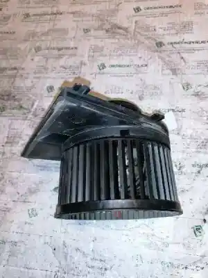 Автозапчастина б/у вентилятор опалення для seat leon (1m1) signo посилання на oem iam f6577877g  2 pins