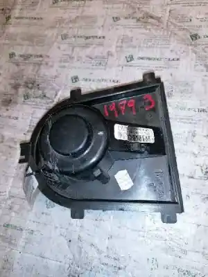 Автозапчастина б/у вентилятор опалення для seat leon (1m1) signo посилання на oem iam f6577877g  2 pins