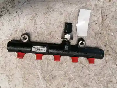 Автозапчастина б/у рампа инжектора для citroen jumpy hdi 120 27 l1h1 furg. acristaldo посилання на oem iam 9681649580