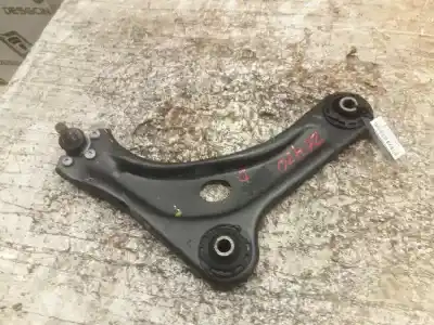 Pièce détachée automobile d'occasion bras de suspension inferieur avant droit pour citroen c3 1.4 hdi exclusive références oem iam 