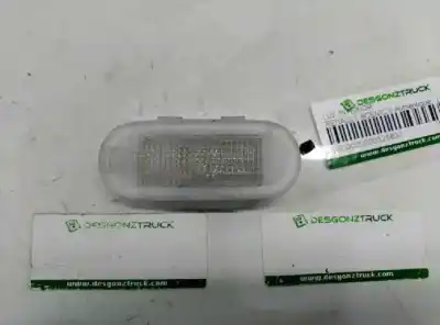 Tweedehands auto-onderdeel binnenlicht voor renault scenic ii authentique oem iam-referenties 8200073234